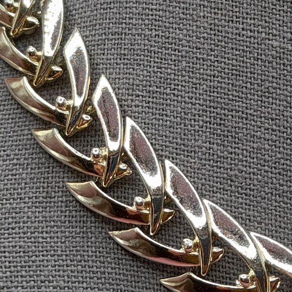 Coro Smooth Chain Linked Necklace Vintage Choker Gold Tone 16” - Picture 4 of 12